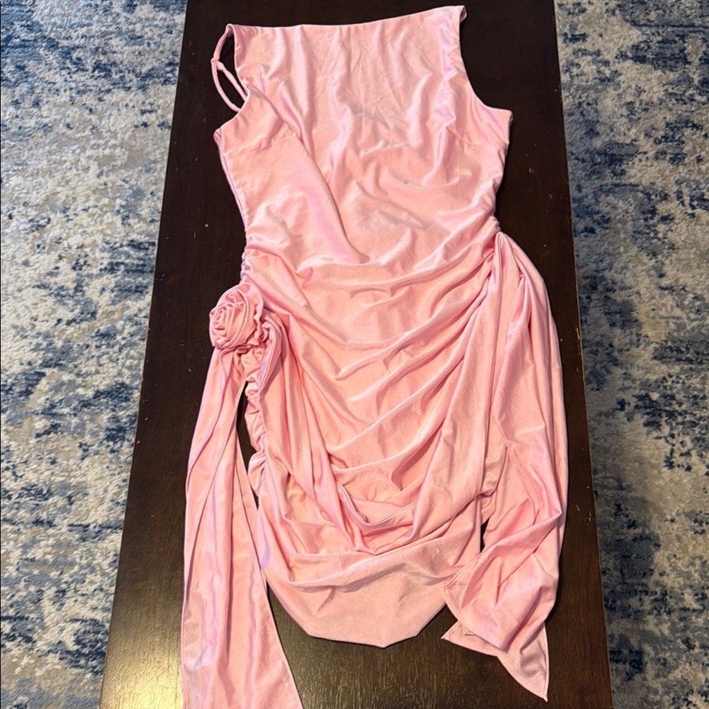 Elegant Pink Sleeveless Dress